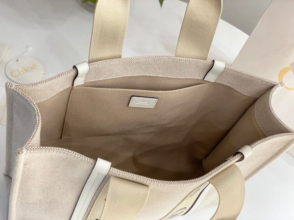 CHLOÉ large woody tote bag