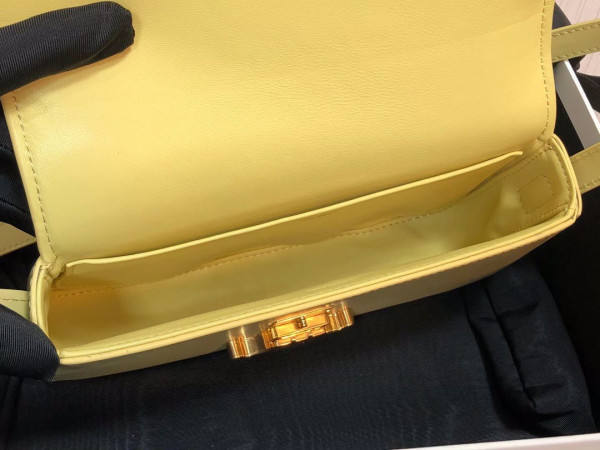 Ce**e triomphe shoulder bag