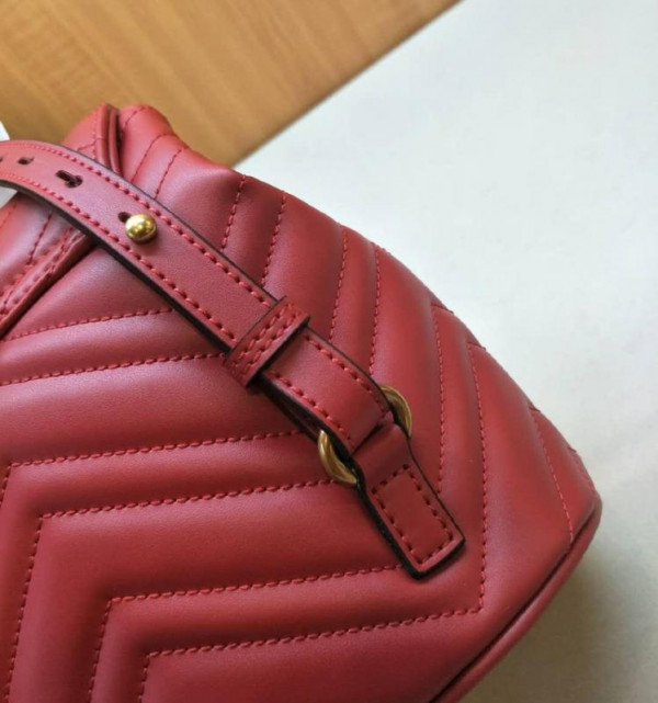 G*u*i gg marmont matelassé backpack 528129