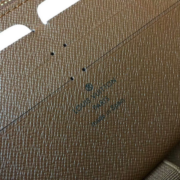 l**is V*t*n zippy organizer