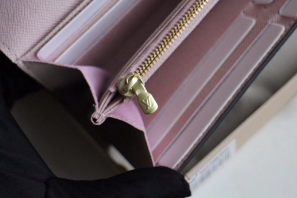 l**is V*t*n sarah wallet