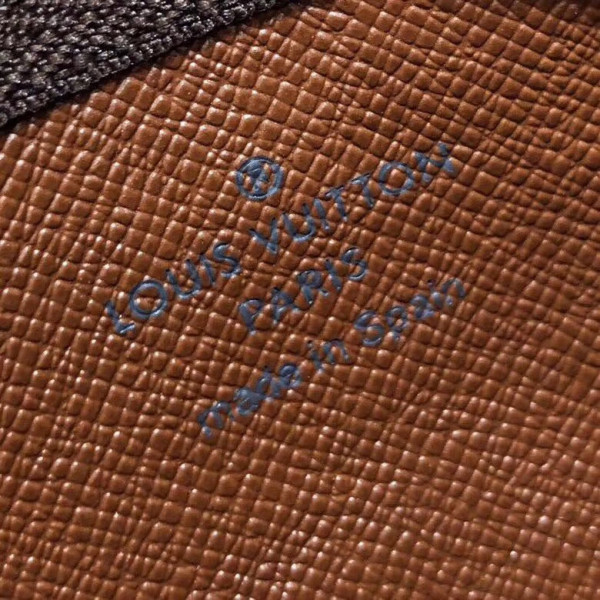 l**is V*t*n coin purse