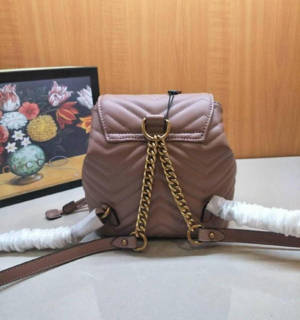 G*u*i gg marmont matelassé backpack 528129