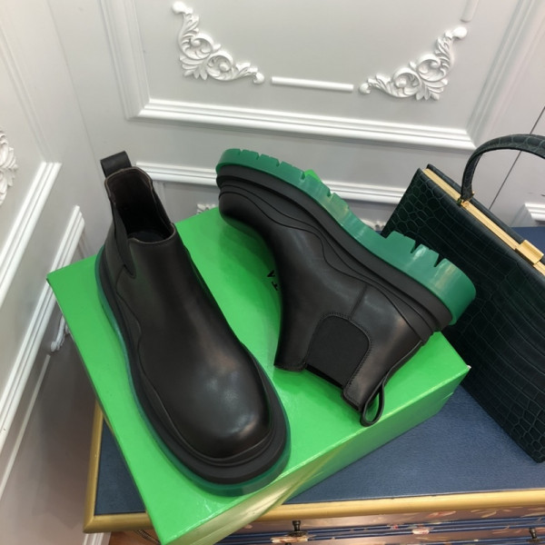 Bo*te*ga ve*ne*ta tire