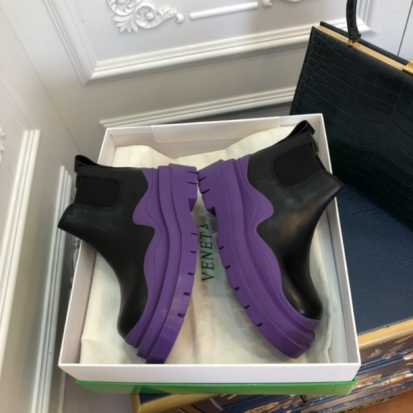 Bo*te*ga ve*ne*ta tire