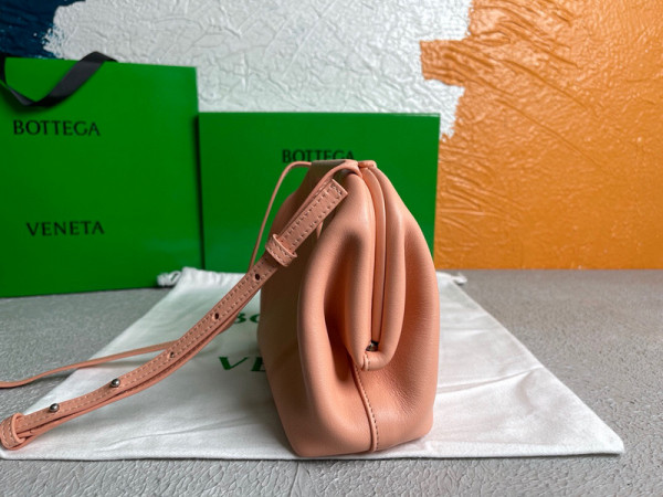 Bo*te*ga ve*ne*ta point