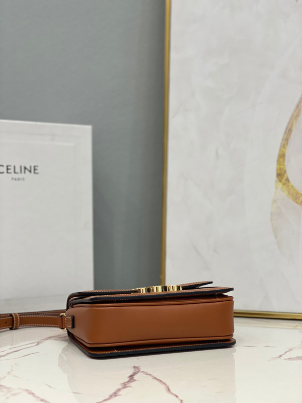 Ce**e teen triomphe bag