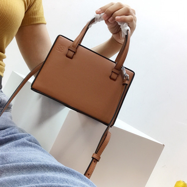 LOEWE POSTAL SMALL BAG