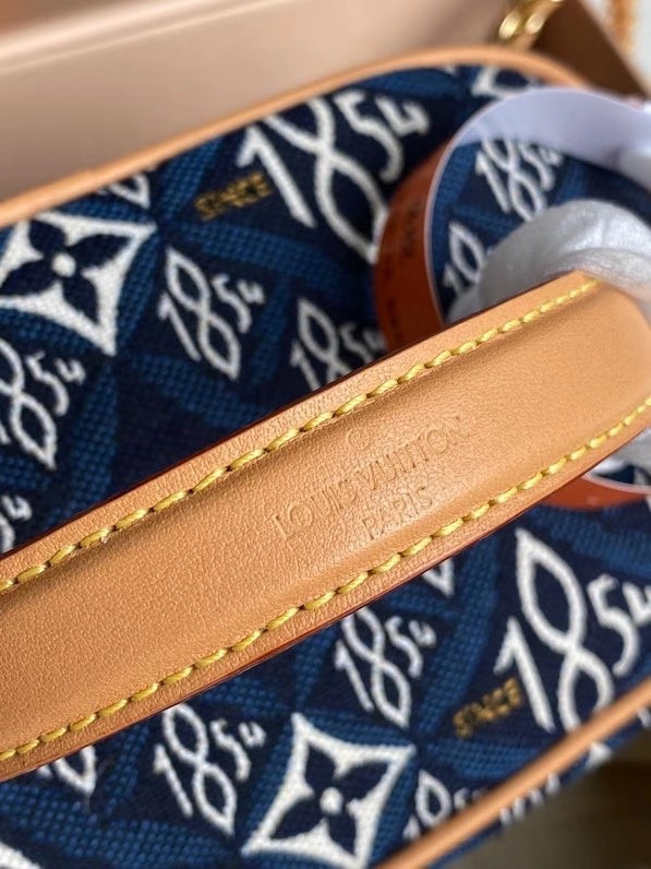 l**is V*t*n since 1854 vanity pm