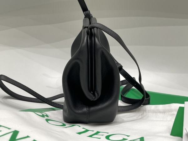 Bo*te*ga ve*ne*ta point