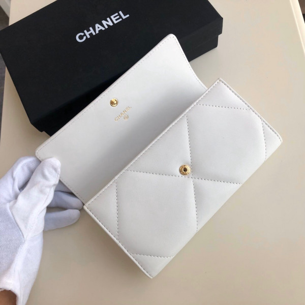 CL 19 LONG FLAP WALLET