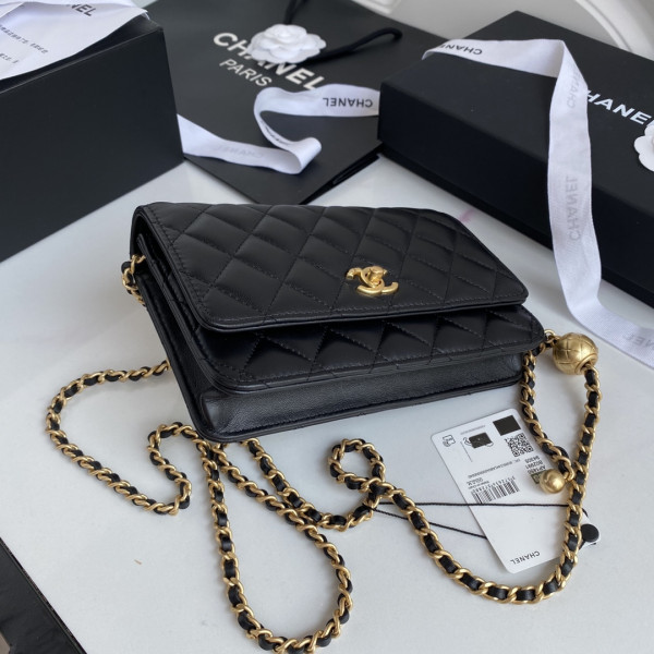 CL CHAIN WALLET