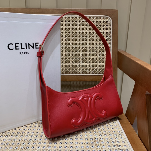 Ce**e shoulder bag cuir triomphe