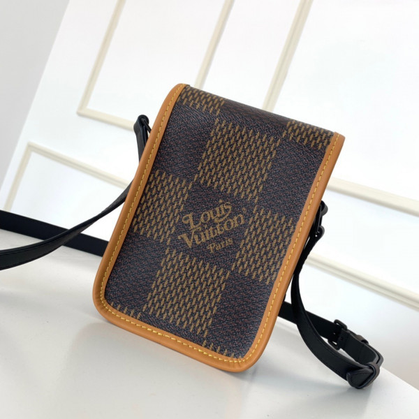 l**is V*t*n nano amazone messenger