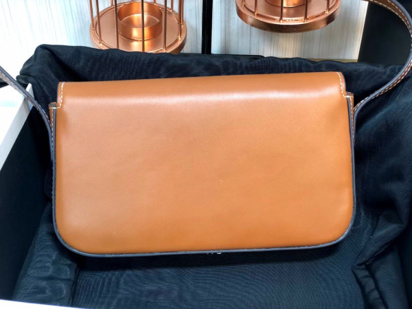 Ce**e triomphe shoulder bag