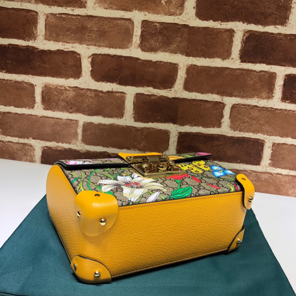 G*u*i padlock gg small bamboo shoulder bag