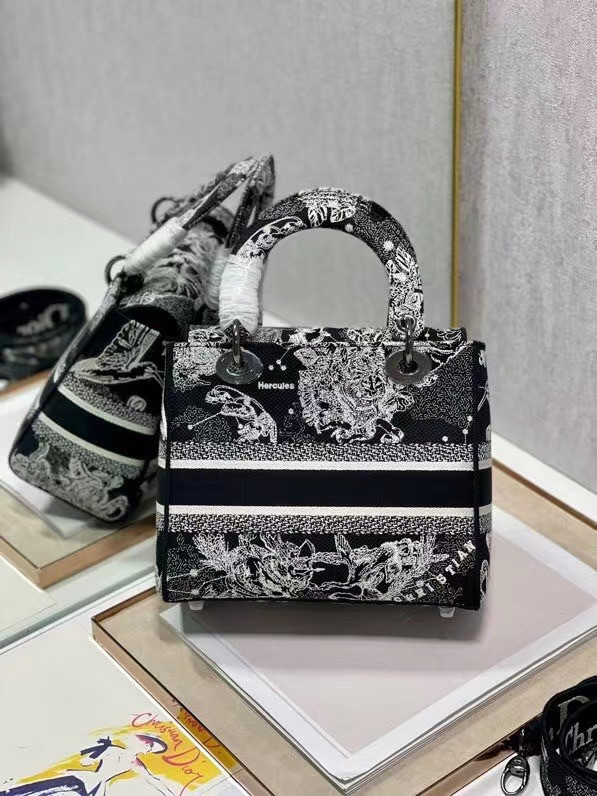 D*or medium lady d-lite bag