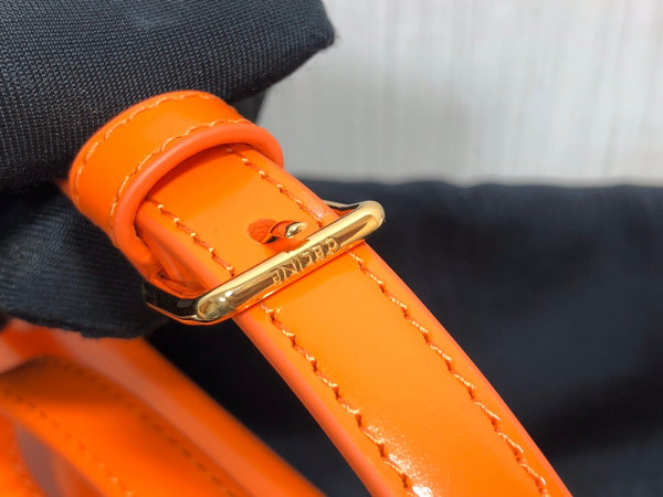 Ce**e triomphe shoulder bag