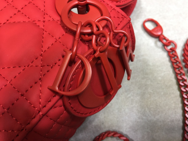 lady D*or ultra matte