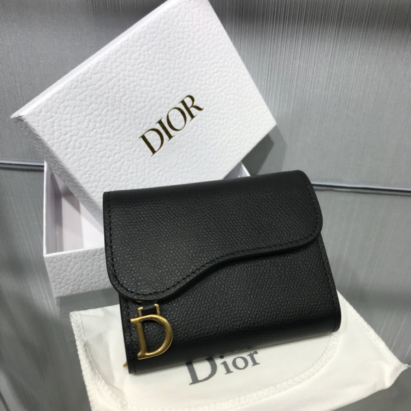 D*or wallet