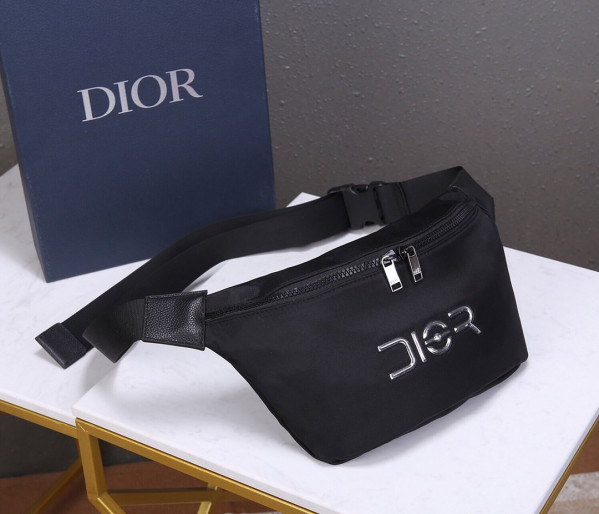 D*or belt bag