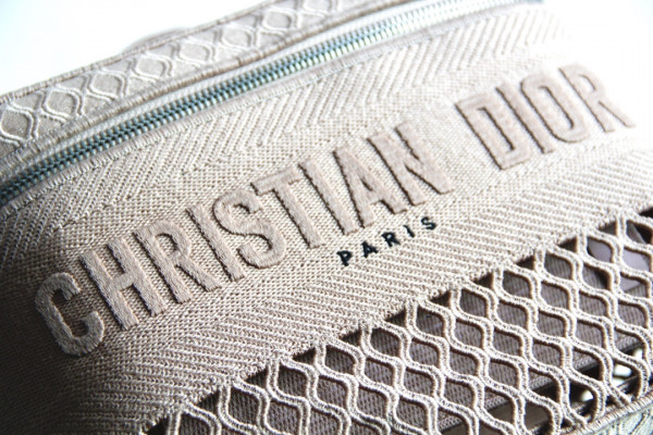 D*or vanity case-24-17-13.5cm