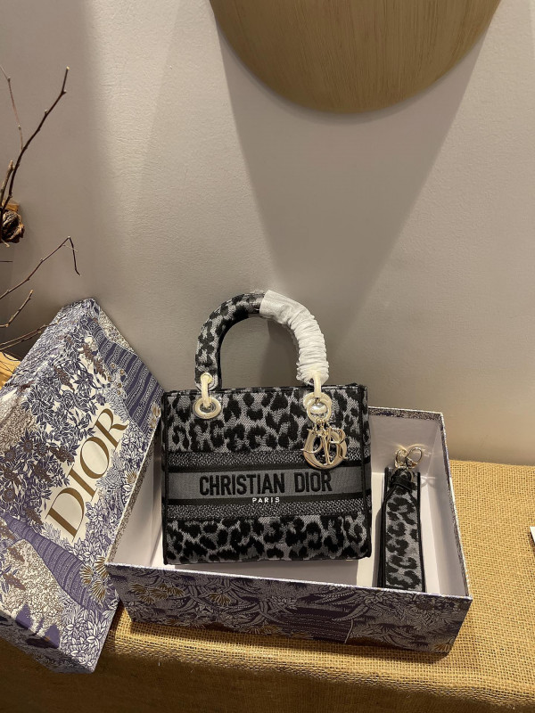 D*or lady d-lite bag