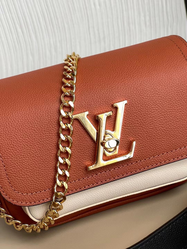 l**is V*t*n lockme tender