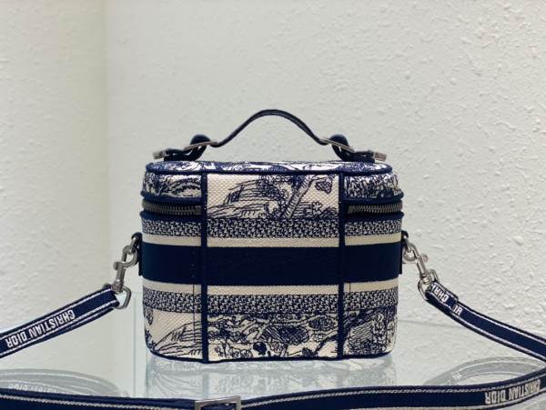 D*or small D*ortravel vanity case-18.5-13-10.5cm