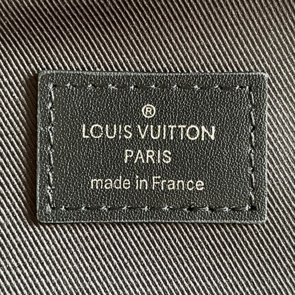 l**is V*t*n campus backpack