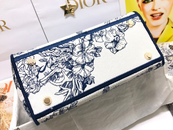 D*or medium lady d-lite bag