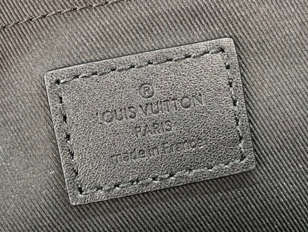 l**is V*t*n palm springs pm new editon