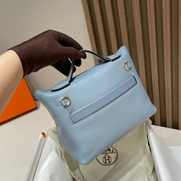 H**mes swift 24/24 21