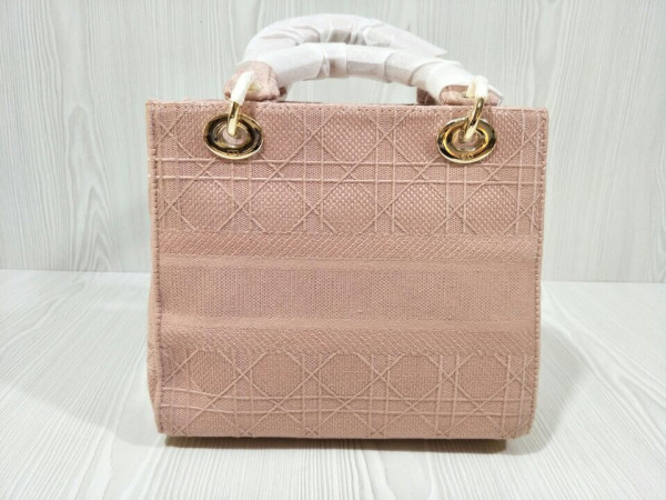 LADY D-LITE EMBROIDERED CANNAGE BAG