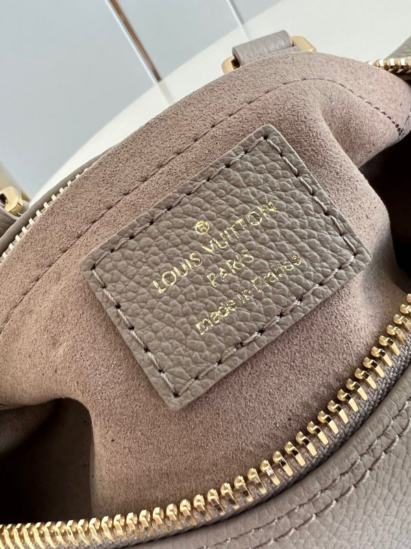 l**is V*t*n papillon bb