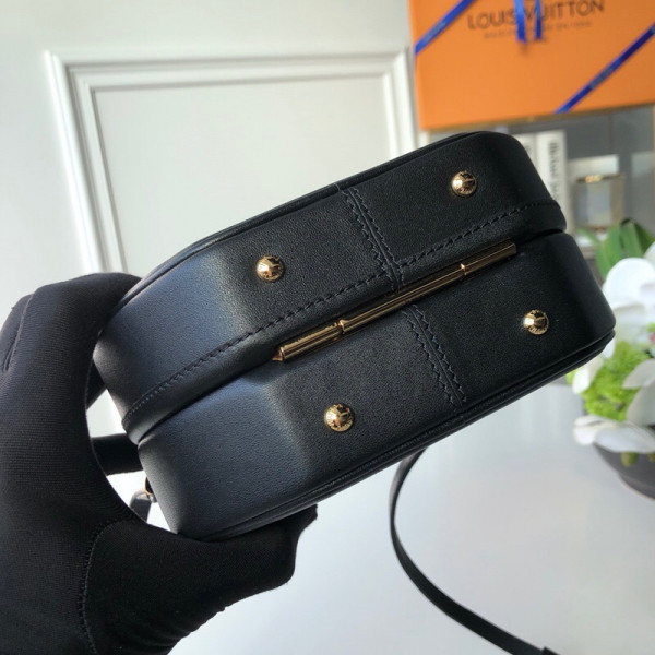 l**is V*t*n petite boite chapeau with alligator leather