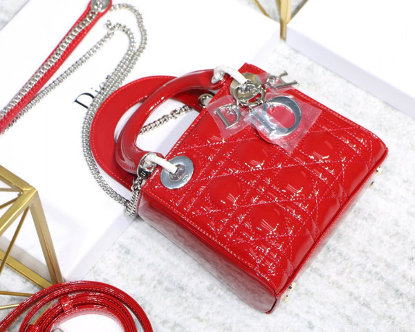 lady D*or mini with cow patent leather