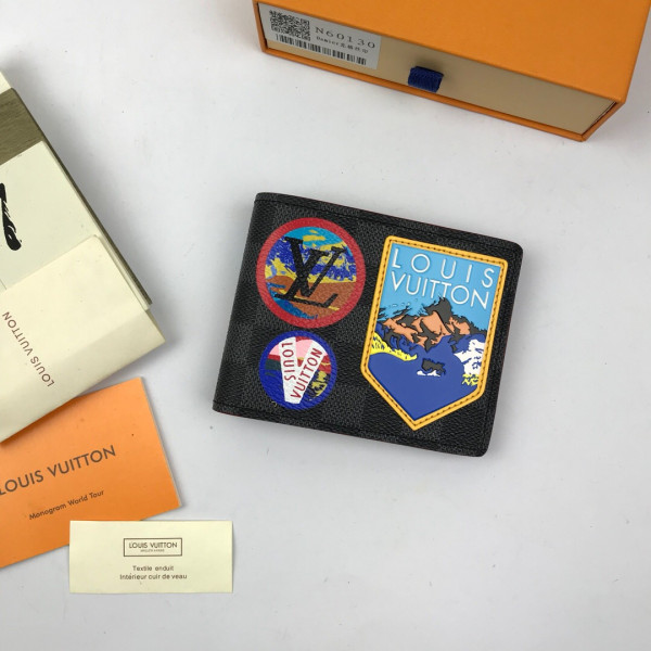 l**is V*t*n multiple wallet