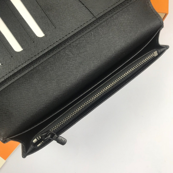 l**is V*t*n brazza wallet