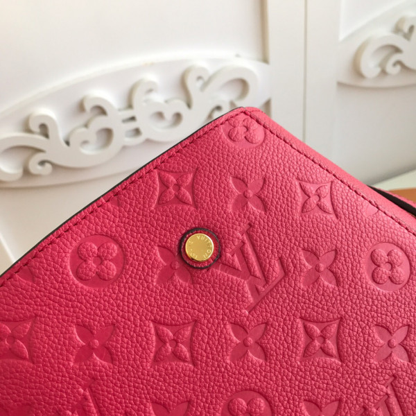 l**is V*t*n montaigne mm