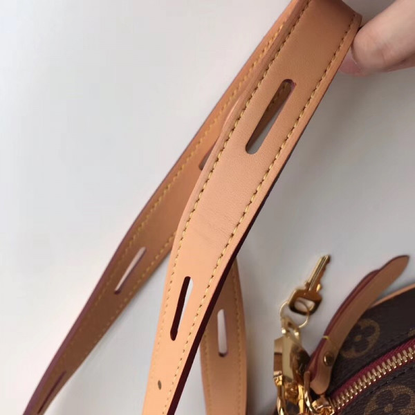 l**is V*t*n petite boite chapeau