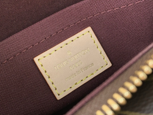 l**is V*t*n vibe bag-25*15*8cm