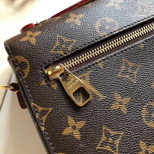 l**is V*t*n m40780 monogram pochette metis messenger