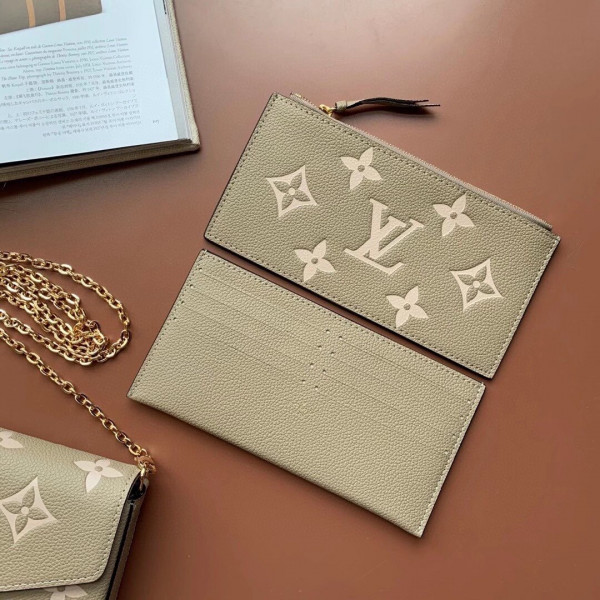 l**is V*t*n pochette fÉlicie