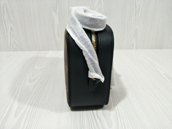 l**is V*t*n saintonge