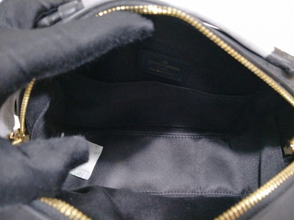 l**is V*t*n saintonge