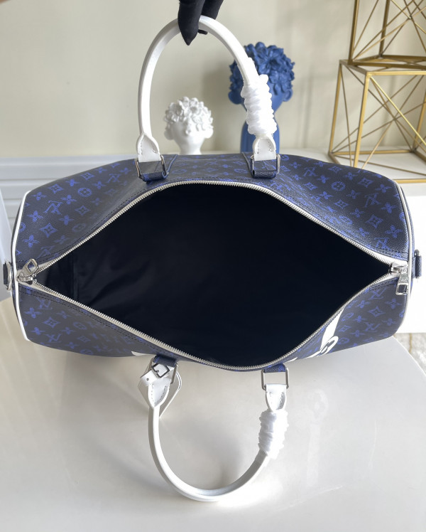 l**is V*t*n keepall bandouliere 55