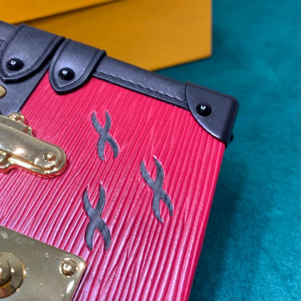 l**is V*t*n petite malle