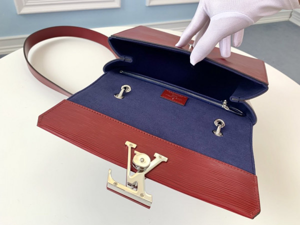 l**is V*t*n grenelle pm