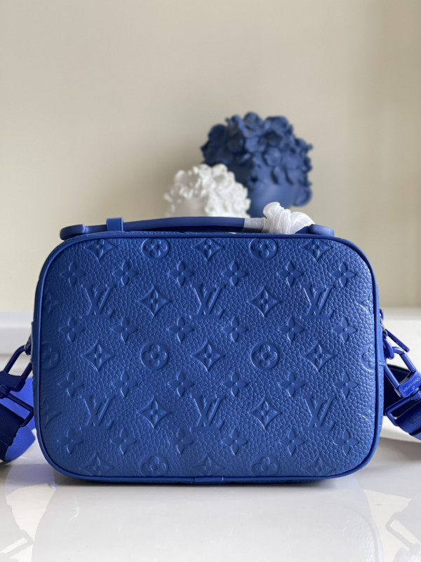 l**is V*t*n s lock messenger